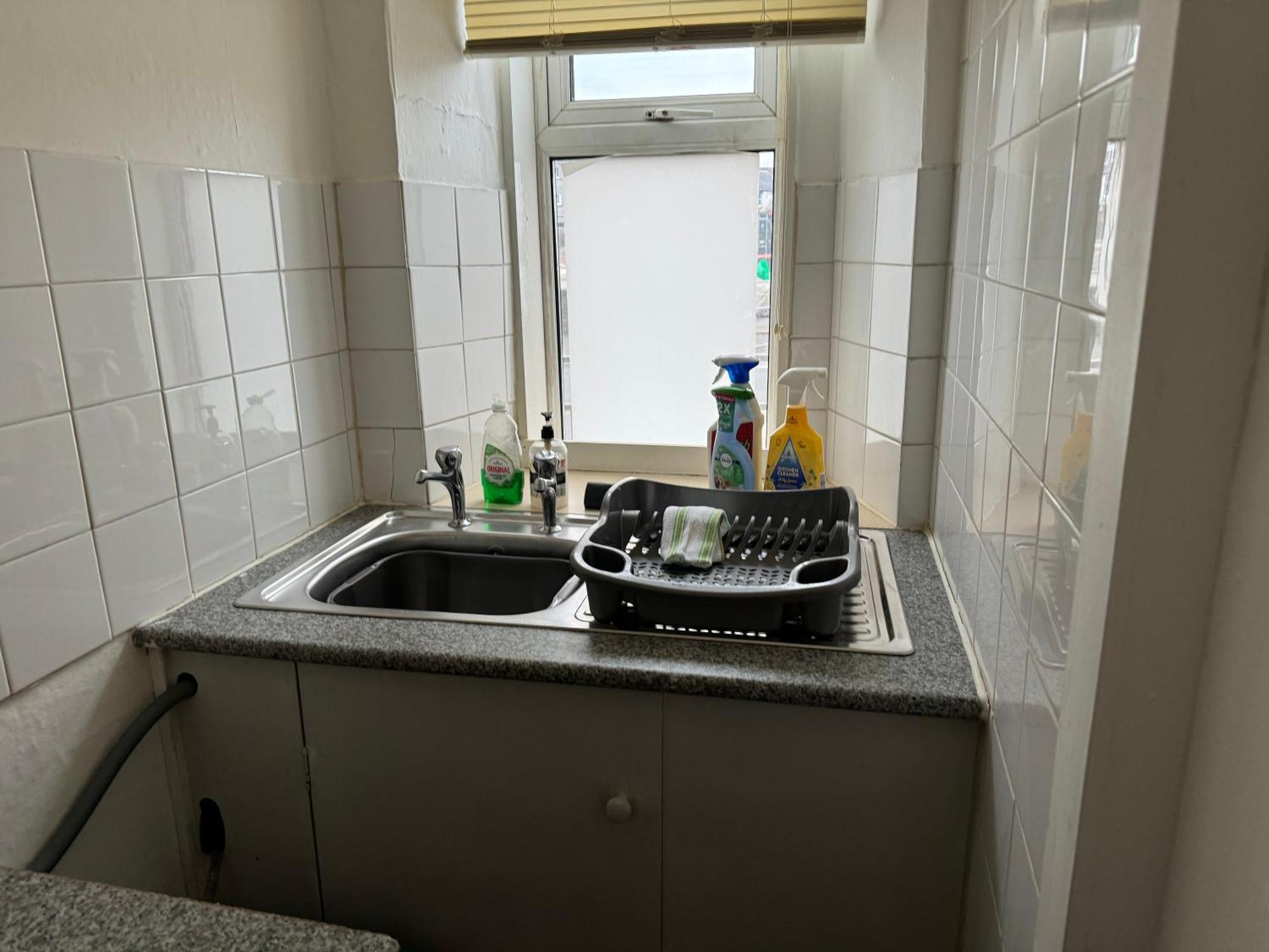 140 Main St Ground Left Apartment Largs Bagian luar foto